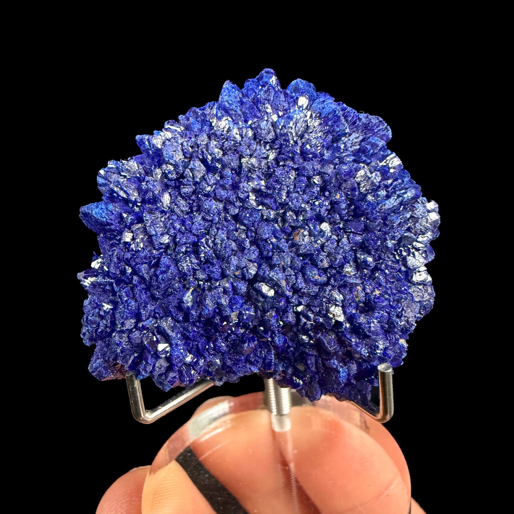 Blue crystal nodule of Azurite from Utah, USA
