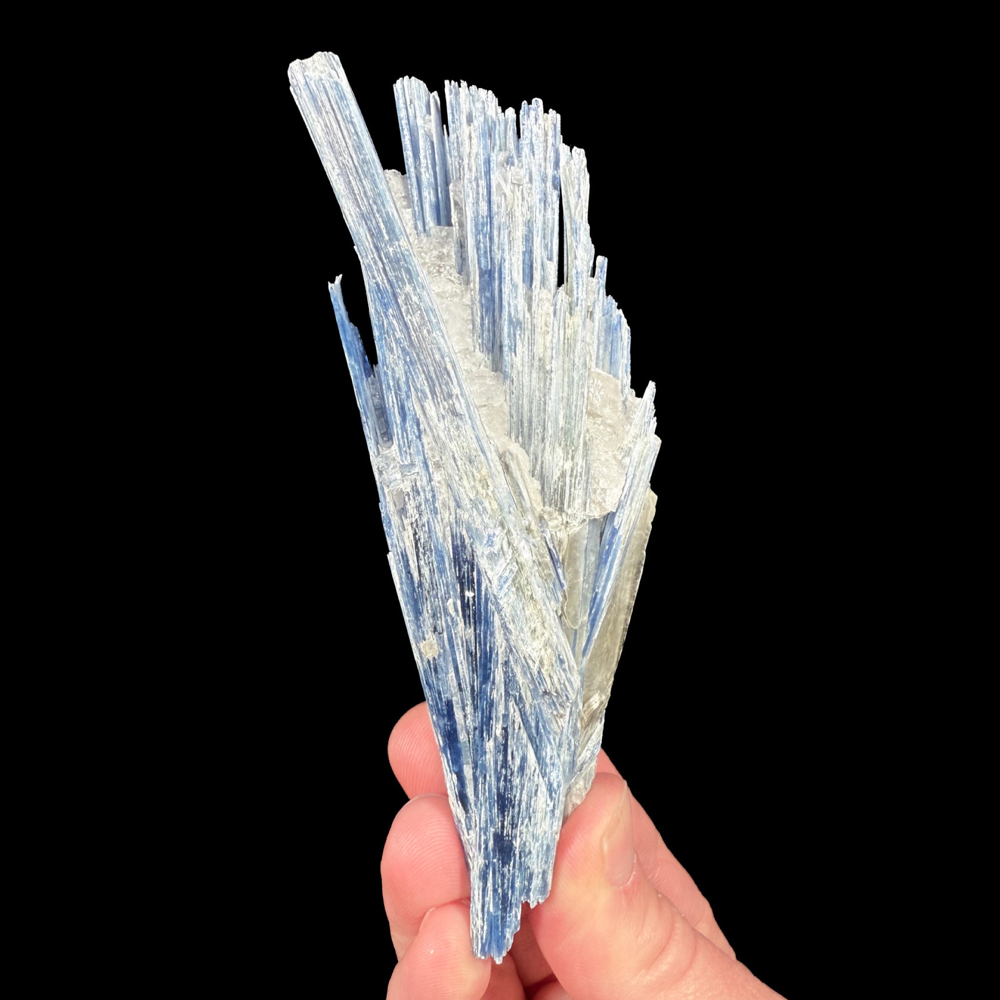 Blue Kyanite mineral specimen