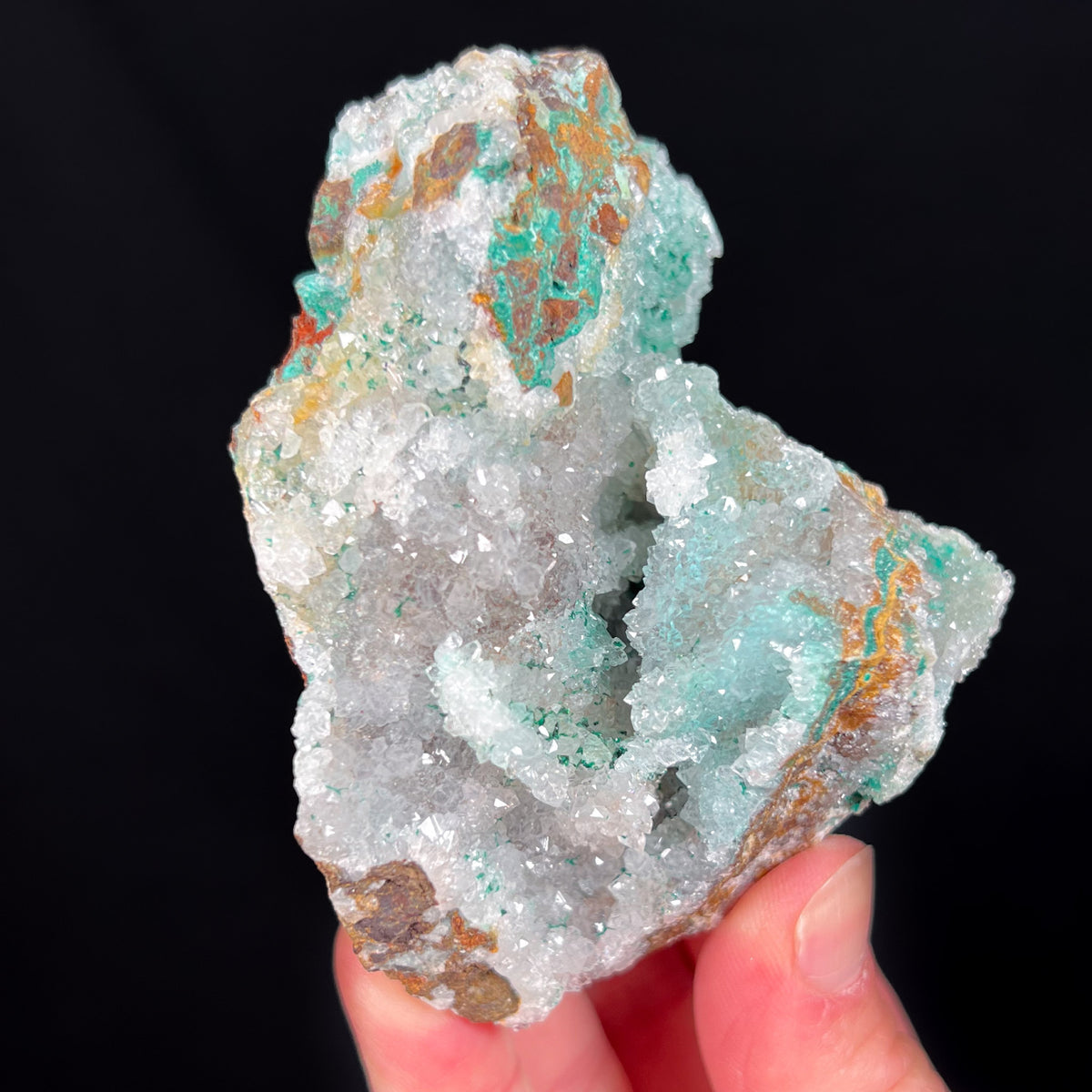Drusy Quartz Crystals Coating Chrysocolla and Atacamite