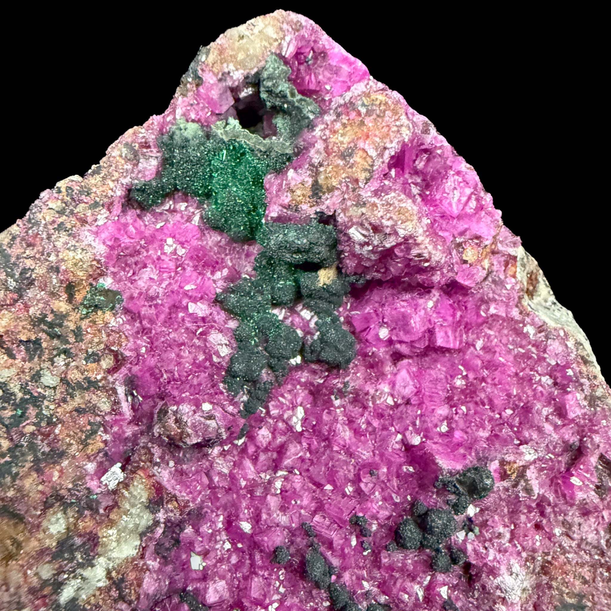 Close up of Malachite with Cobaltoan Calcite crystals