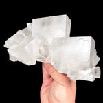 White crystal cubes of Halite