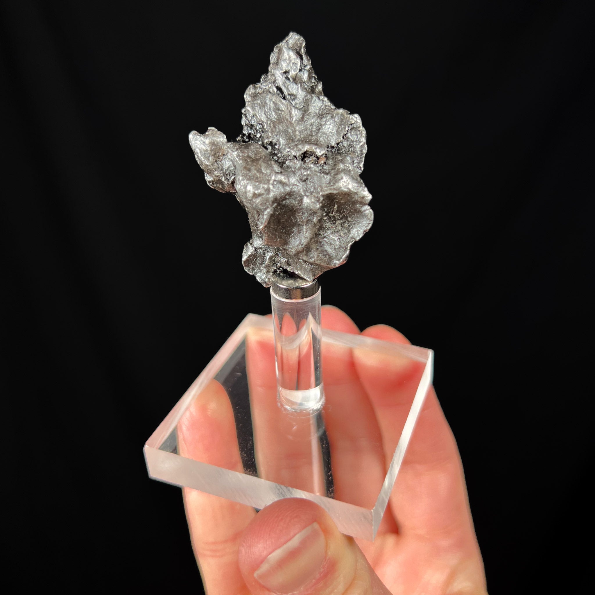 Stand M1 | Clear Acrylic Display with Magnet for Meteorites | For Sale ...
