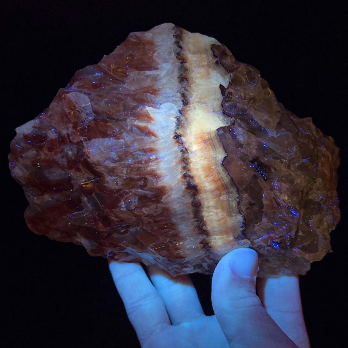 Calcite and Aragonite displaying UV Fluorescence