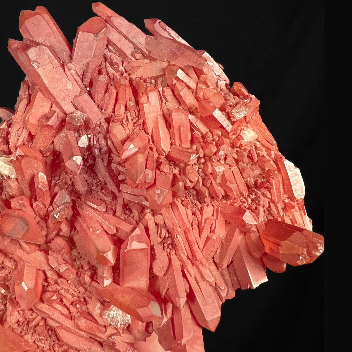 Close Up of tabular and double terminated quartz crystals