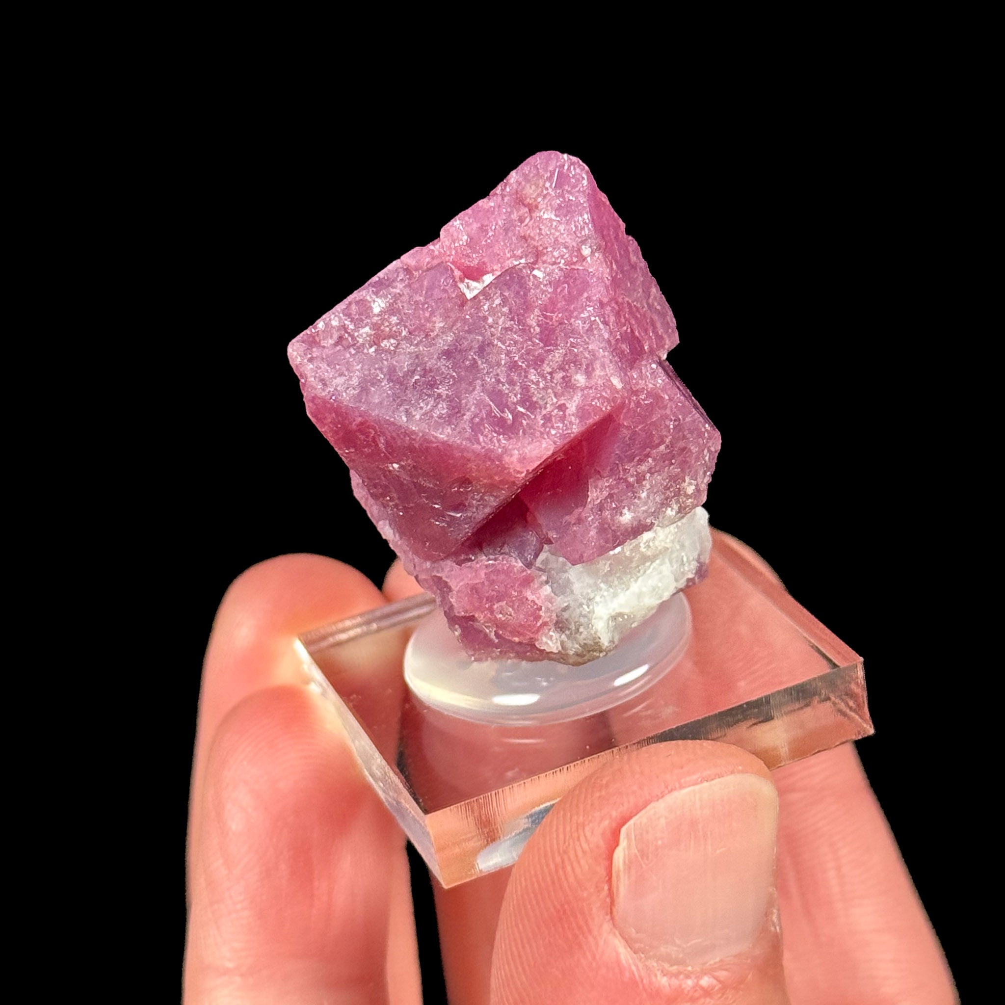 Pink Red Spinel crystal octahedron from Tanzania