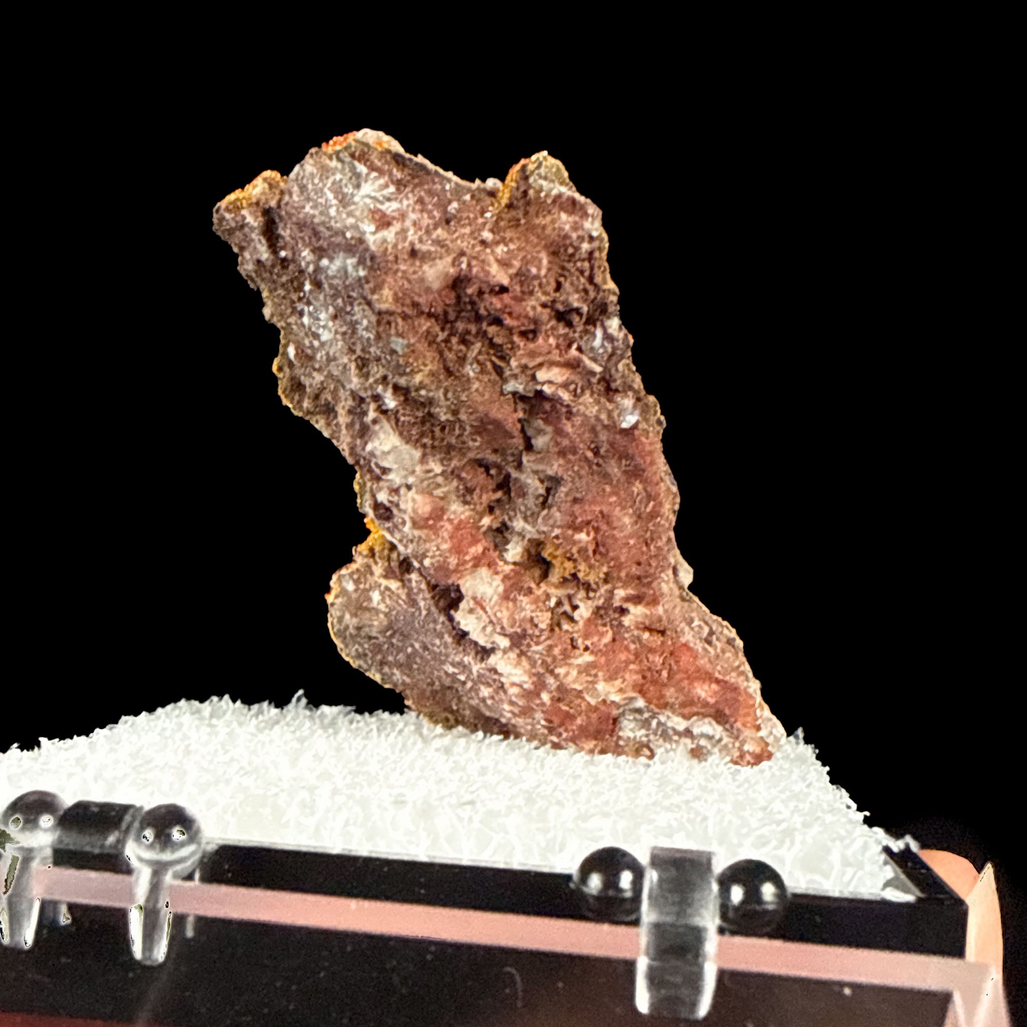 Back side of Vanadinite specimen