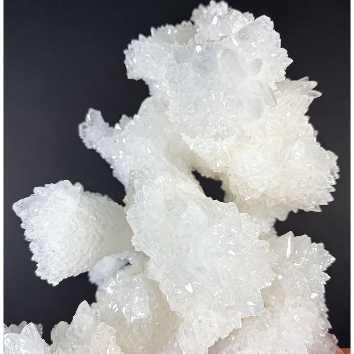 Aragonite (calcite) crystals from Mexico