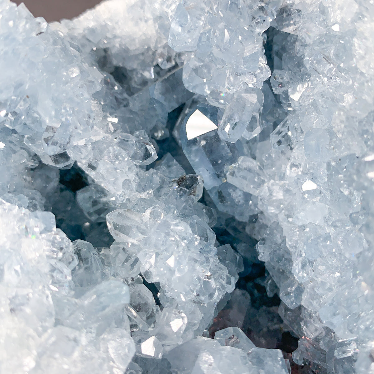 What is a Geode? How Do Geodes Form? – Unearthed Store